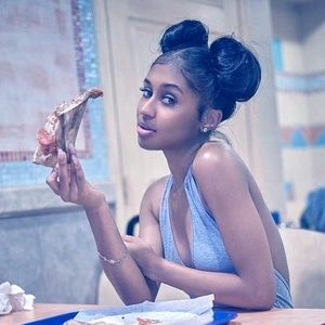 Meet your Posher, Kenndy